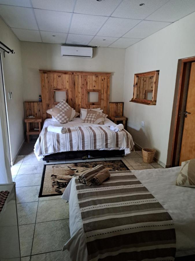 Villa Lin-Zane Vryburg Екстериор снимка