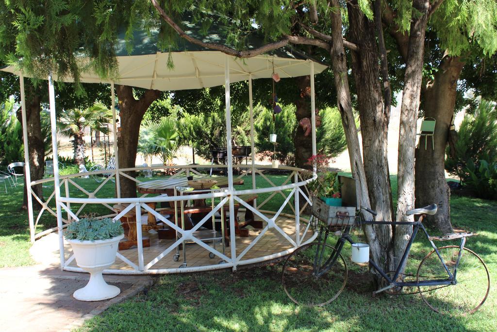 Villa Lin-Zane Vryburg Екстериор снимка